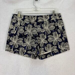 NWT J.Crew Women's Size 6 Black/White City Fit Chino Floral Shorts 4" inseam‎